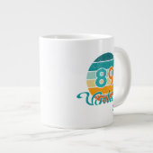 Retro Sunset 89 Vintage Distressed ジャンボコーヒーマグカップ (正面右)