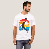 Retro Sunset Basketball Dunk Hoop Sports  Tシャツ (正面フル)