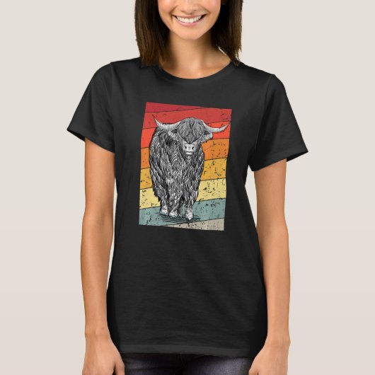 Retro Sunset Highland Cows Women Girls Cow Tシャツ (正面)