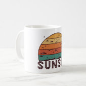 Retro Sunset Horizon Graphic Mug' コーヒーマグカップ (正面左)