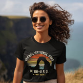 Retro Sunset over Arches National Park, Utah Tシャツ