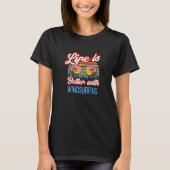 Retro Sunset Slogan   With Windsurfing Tシャツ (正面)