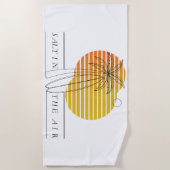 Retro Sunset Surfboard Minimalist Salt In The Air  ビーチタオル (正面)