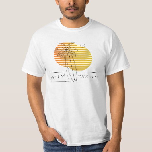 Retro Sunset Surfboard Minimalist Salt In The Air  Tシャツ (正面)