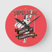 Retro Super Mom Queen of Everything Art Tee ラウンド壁時計 (正面)