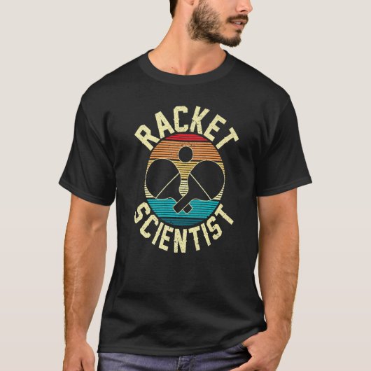 Retro Table Tennis Racket Scientist Ping Pong Prem Tシャツ (正面)