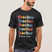 Retro Teacher Inspirational Back to School 4th Gra Tシャツ (正面)