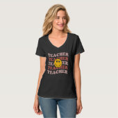 Retro Teachers Inspirational Cute Colorful Element Tシャツ (正面フル)
