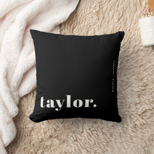 Retro Typography Black and White Personalized クッション (ブランケット)