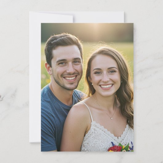 Retro Typography Photo Wedding Save The Date 案内状 (裏面)