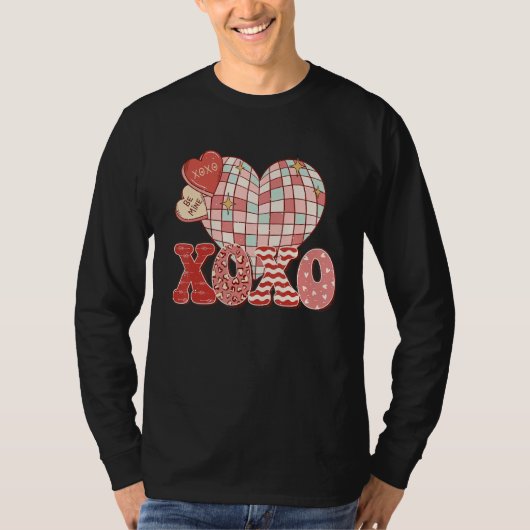 Retro Valentine's Day XOXO Love Disco Heart Valent Tシャツ (正面)