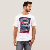 Retro Vibes: Neon Cassette T-Shirt Tシャツ (正面フル)