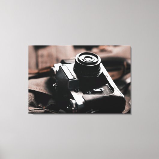 Retro, vintage camera image on canvas キャンバスプリント (正面)