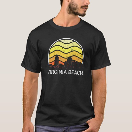 Retro Virginia Virginia Beach Visitors Skyline Vin Tシャツ (正面)