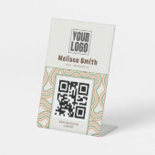 Retro Wavy Abstract Pattern QR Code Pedestal 台座サイン (正面)
