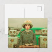 Retro Woman and Two Robots ポストカード (正面/裏面)