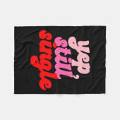 Retro Yep Still Single V Day Women Valentines Day フリースブランケット (正面(横))