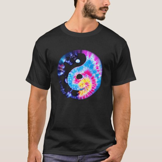 Retro YIN YANG Vibes Yoga Meditation Chi Gong Ying Tシャツ (正面)