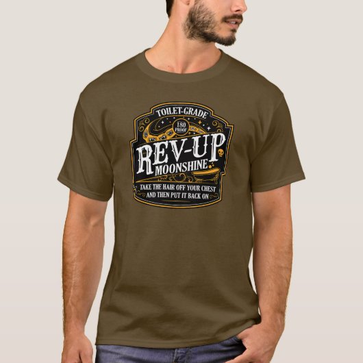 Rev-Up Moonshine | ダンジョンクローラー・カール Tシャツ (正面)