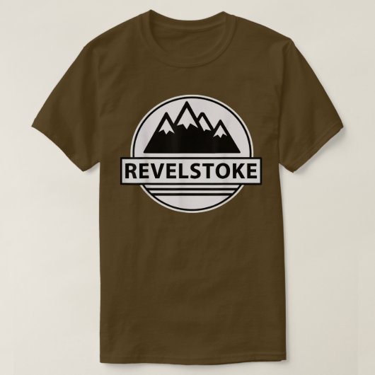 RevelStokeスノーモービルTカッコいいことわざカナダそり Tシャツ (デザイン正面)