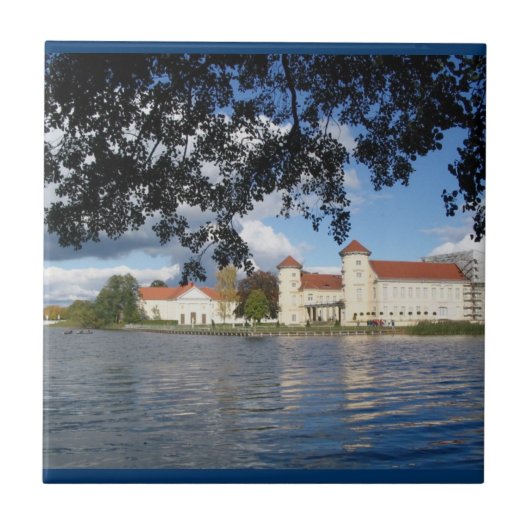 Rheinsbergのタイル タイル (正面)