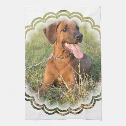 Rhodesian Ridgebackの救助の台所タオル キッチンタオル (縦)