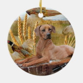 Rhodesian Ridgebackの狩りのオーナメント セラミックオーナメント (裏面)