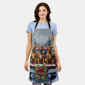 Rhodesian Ridgeback Christmas Red Truck Holiday エプロン (着用した状態)