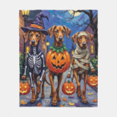 Rhodesian Ridgeback in Halloween Costumes フリースブランケット (正面)