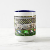 Rhondaの勇気のくずベンチのマグ マグカップ (中央)