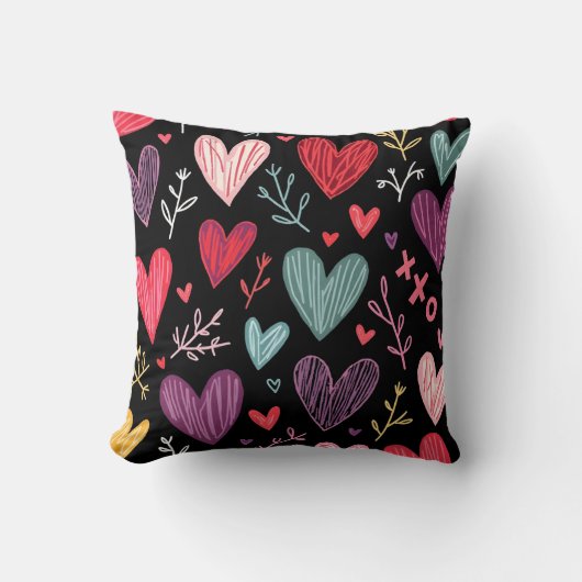 Rich Black Playful Hand-Drawn Hearts Throw Pillow クッション (正面)