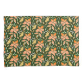 Rich Floral Pattern: Peach Flowers and Green Leave 枕カバー (正面右)