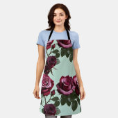 Rich Purple And Deep Red Roses On A Mint Green エプロン (着用した状態)