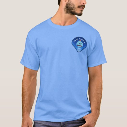 RICKおよびMORTY™ |外部空間パッチパターン Tシャツ (正面)