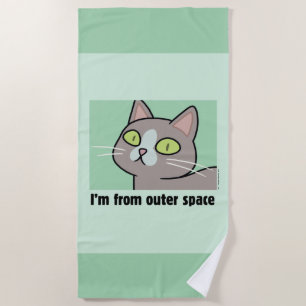 RICKおよびMORTY™   I'm From Outer Space ビーチタオル
