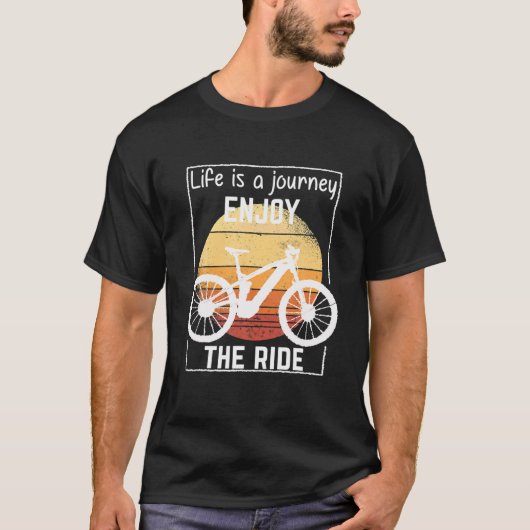 RIDE 楽しむ EBike Bike MTBサイクリングヴィンテージギフト Tシャツ (正面)