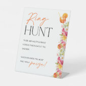 Ring Hunt Sign Bridal Shower Game First Spritz 台座サイン (正面)