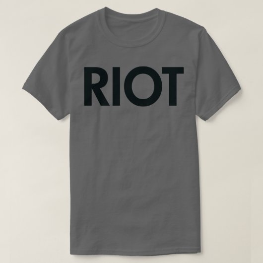 Riot black tシャツ (デザイン正面)