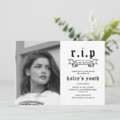 RIP 20代20代おもしろい葬儀30歳の誕生日の写真 招待状 (スタンド正面)