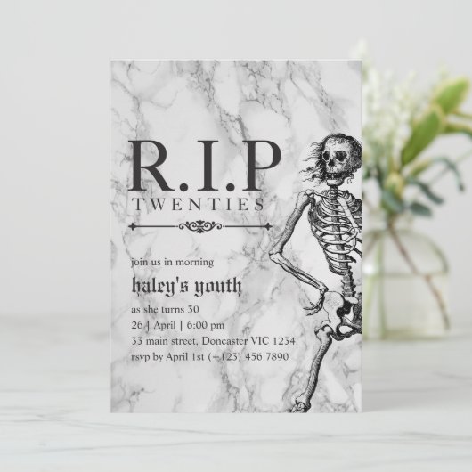 RIP 20年代20代おもしろいスカル葬儀30歳の誕生日 招待状 (スタンド正面)
