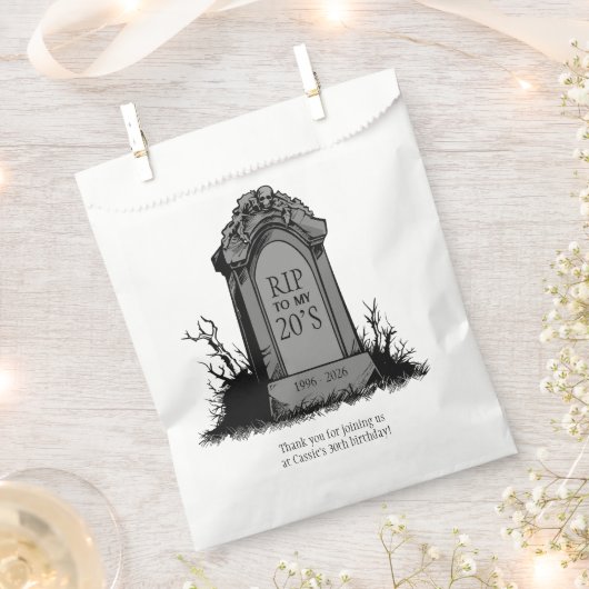 RIP to My 20s Birthday Party フェイバーバッグ (クリップ留めされた状態)