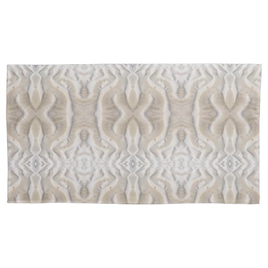 Ripples on a sandy beach L-size pattern 枕カバー (正面)