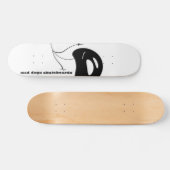 rjのスケートで滑る、不機嫌はスケートボードの後をつけます スケートボード (横)