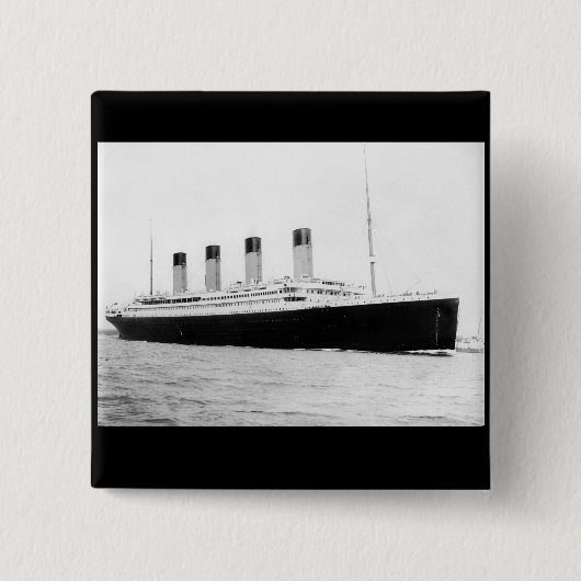 RMSの巨大な乗客はさみ金 缶バッジ (正面)