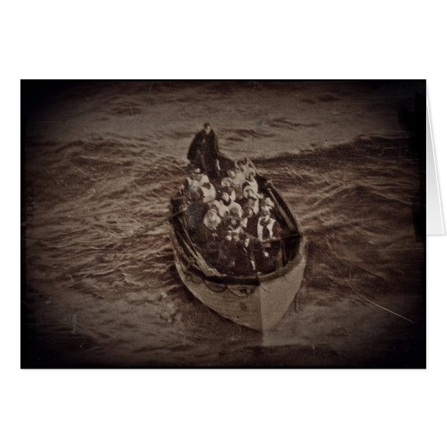 RMSタイタニックの救命艇 (正面横)