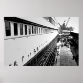 RMSタイタニック：乗客が乗り出す ポスター (正面)