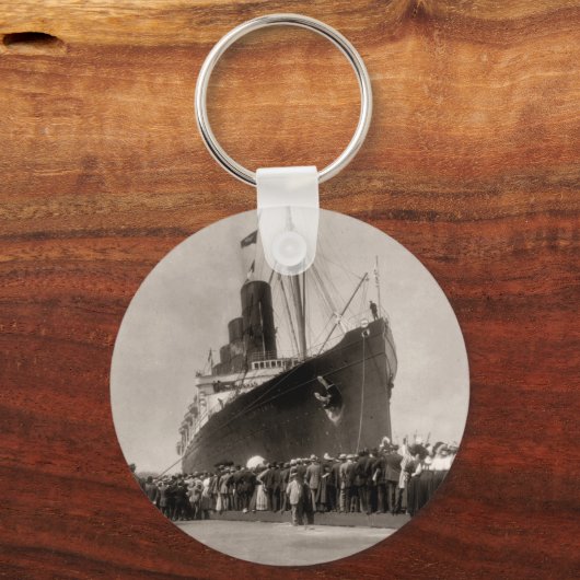 RMSルシタニアの処女航海、1907年9月13日 キーホルダー (正面)