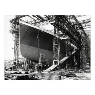 RMS TITANICビルトインドライドック – Belfast 1911 フォトプリント
