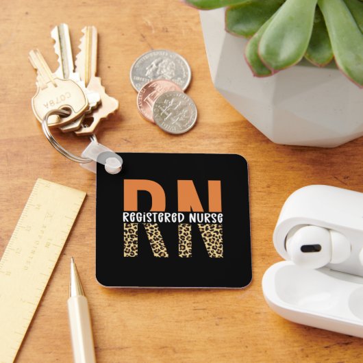 RN登録ナースレオパードタイポグラフィ キーホルダー (デスク)