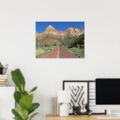 Road at Zion National Park USA ポスター (ホームオフィス)